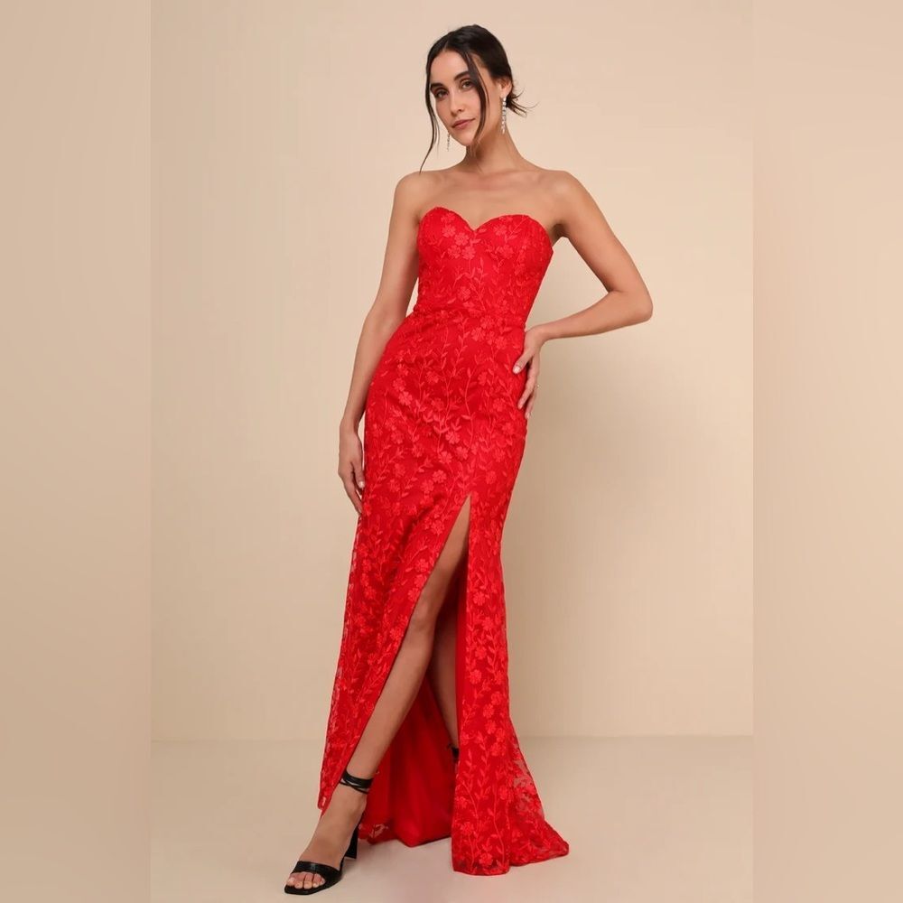 Lulus Romantic Beauty Red Floral Embroidered Strapless Maxi Dress